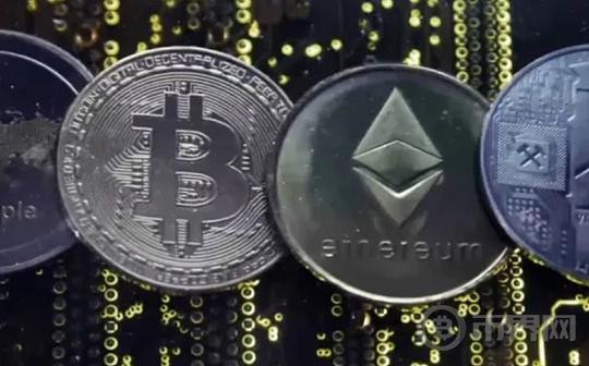 2025年的比特币和加密货币:重现2003年互联网的平行世界